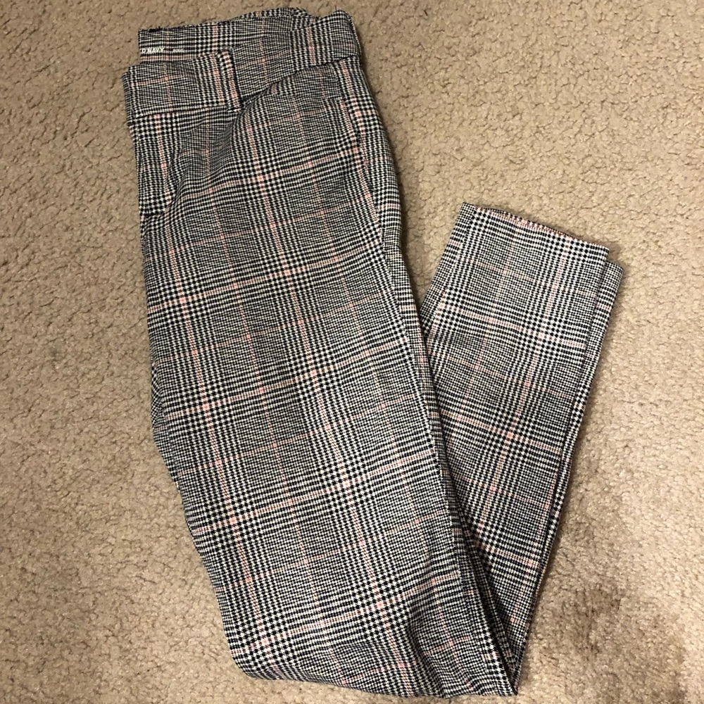 Old Navy Plaid Skinny Pant